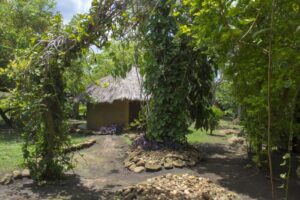 Boomu women campsite